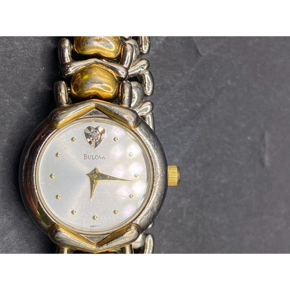 Vintage Bulova Diamond Silver Dial Two Tone Heart Band WR Women\'s Watch 98P11 main image 7